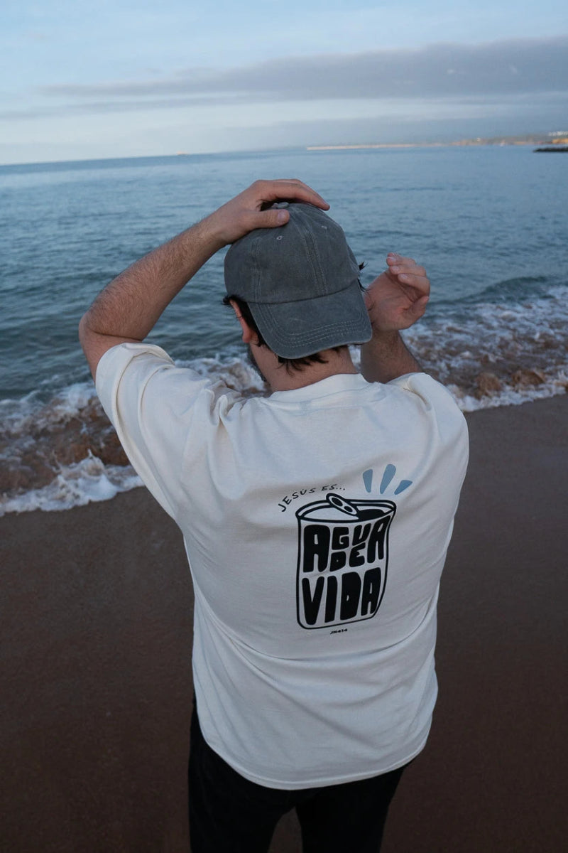 Camiseta Premium Oversize "Jesús Es Agua de Vida" - ALMA Marca , marca cristiana, ropa cristiana, sudaderas cristianas, camisetas cristianas, música cristiana, alma marca, tesoros, permanecer alma